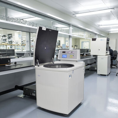 Καλή τιμή. CL-CFL6V Μεγάλη χωρητικότητα Κεντρίφωση χαμηλής ταχύτητας 6000r/min 6L για έρευνα στο εργαστήριο βιοτεχνολογίας αίματος σε απευθείας σύνδεση