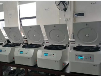 Καλή τιμή. 4000rpm ο μόνιμος εξολκέας πατωμάτων στροφέων ταλάντευσης έξω υποβάλλει σε φυγοκέντρωση για την εξαγωγή πετρελαίου σε απευθείας σύνδεση